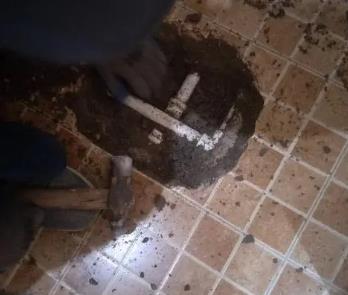 阳江卫生间漏水维修公司为您分享下卫生间渗水如何处理及注意事项